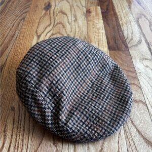 Barneys New York Brown Wool Blend Houndstooth Cap